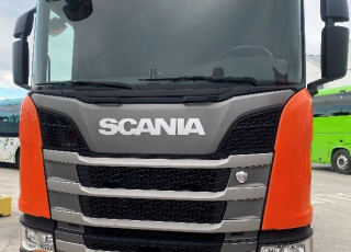 Cabeza tractora SCANIA R450,  
Euro6, 
Automática con intarder, 
Del año 2019, 
Con 579.123km.
Neumáticos 365/55R22.5 y 315/70R22.5


Precio 54.500€+IVA, con tractora reacondicionada