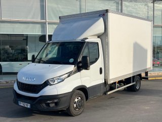 Caja cerrada con plataforma elevadora IVECO 35C16 20m3