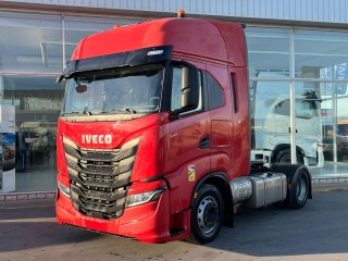 Tractor unit IVECO SWAY 460 AUTOMATICO INTARDER