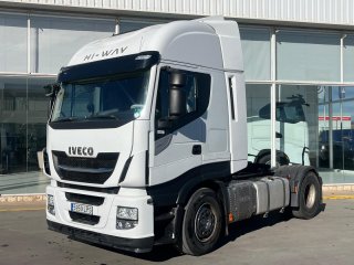 Tractor unit IVECO 460 AUTOMATICO INTARDER