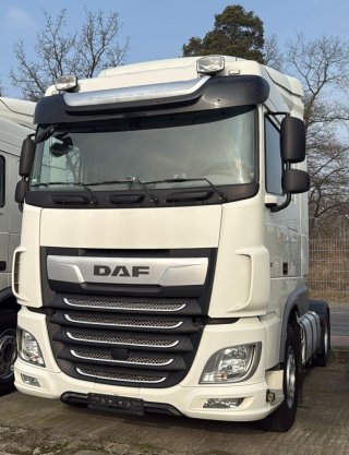 Tractor unit DAF XF 480