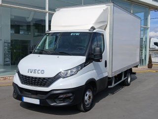 Caja cerrada con plataforma elevadora IVECO 35C16 20m3